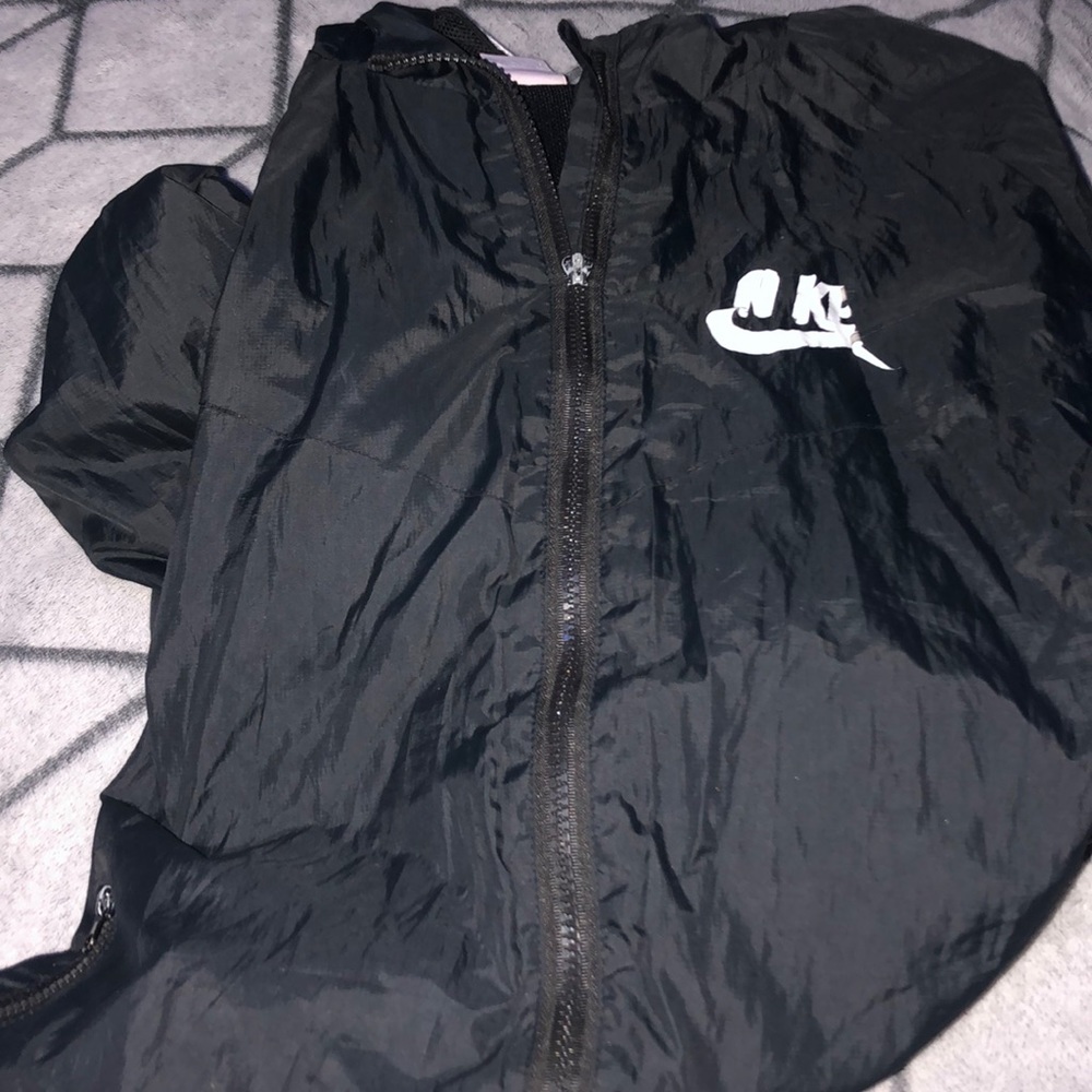 Nike wind breaker
